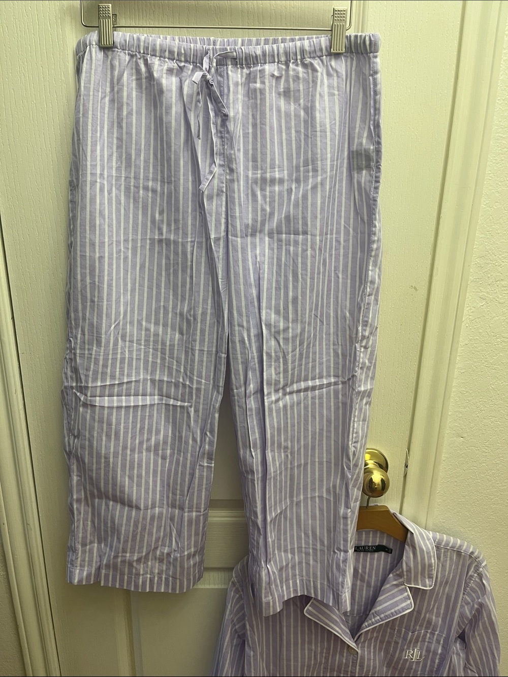 Lauren Ralph Lauren Lavender and White Striped Cotton Pajama Top/bottom set - Picture 4 of 7